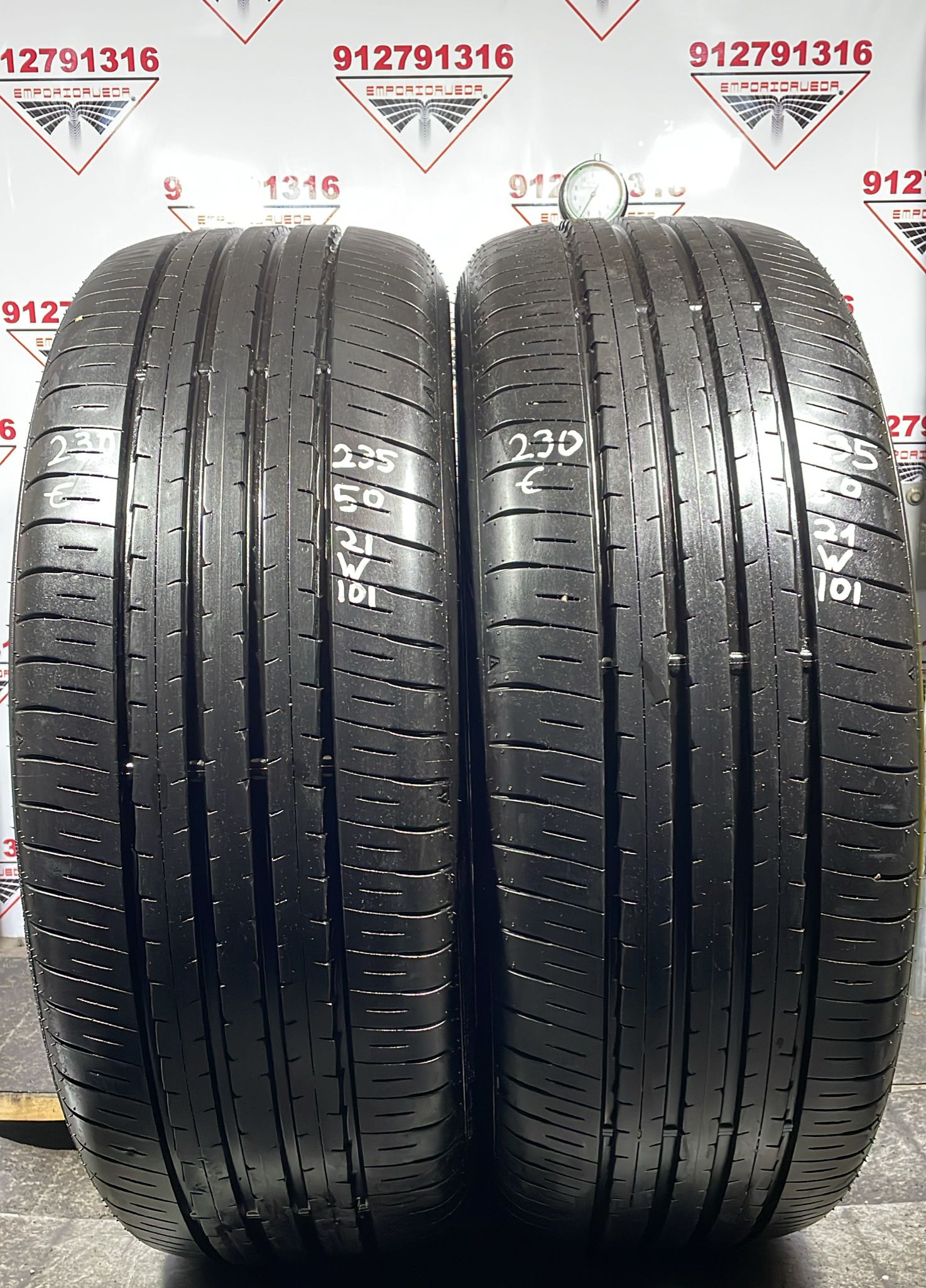 DUNLOP SPORT MAXX RT2 USADO  235/50 R21 101 W